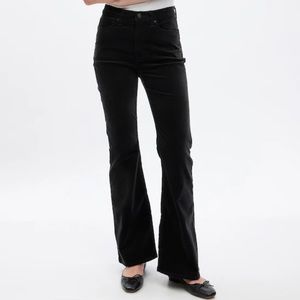 Gap High Rise '70s Flare Velvet Pants with Washwell Size 30 Black